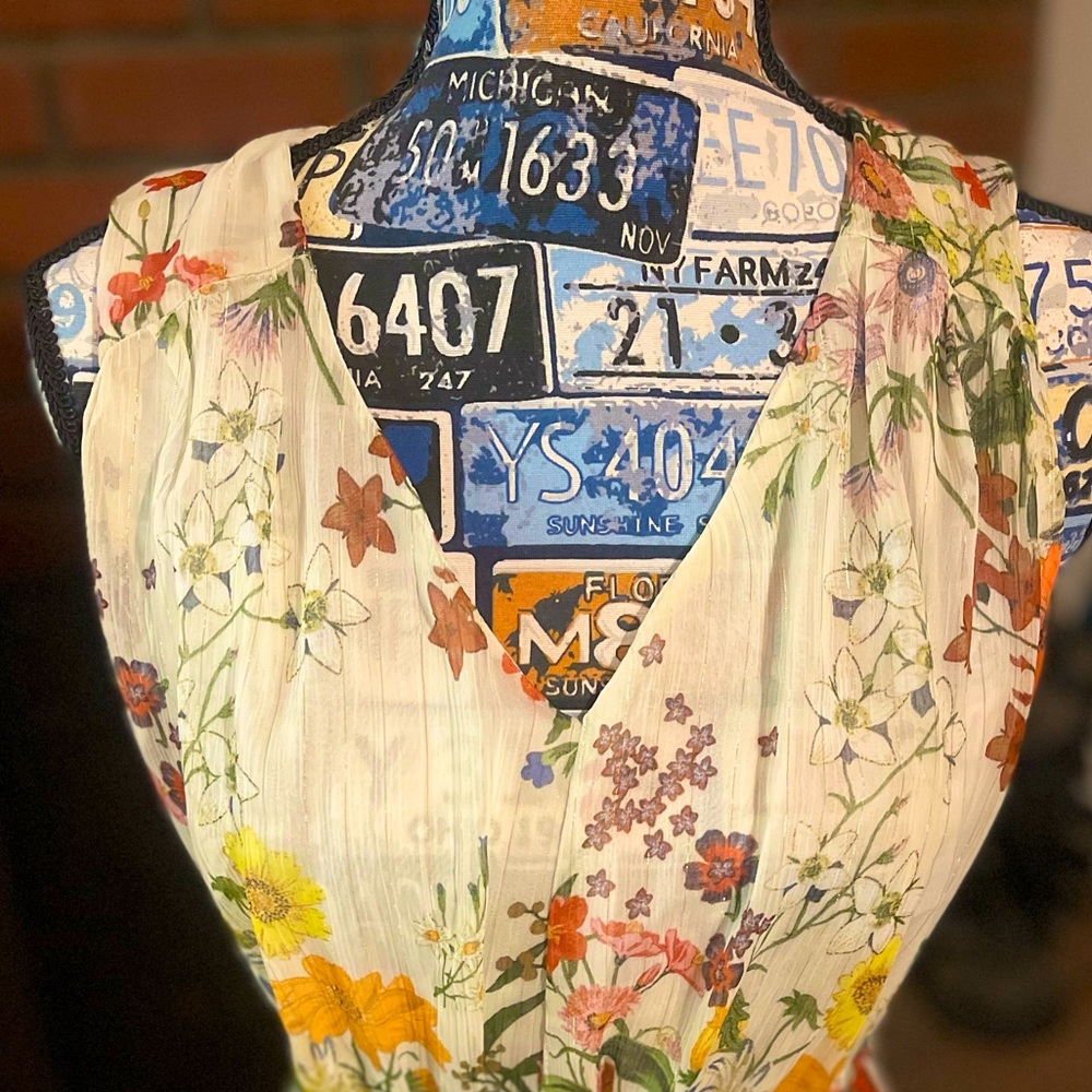 Sunshine ☀️ flowers 💐 in bloom dress